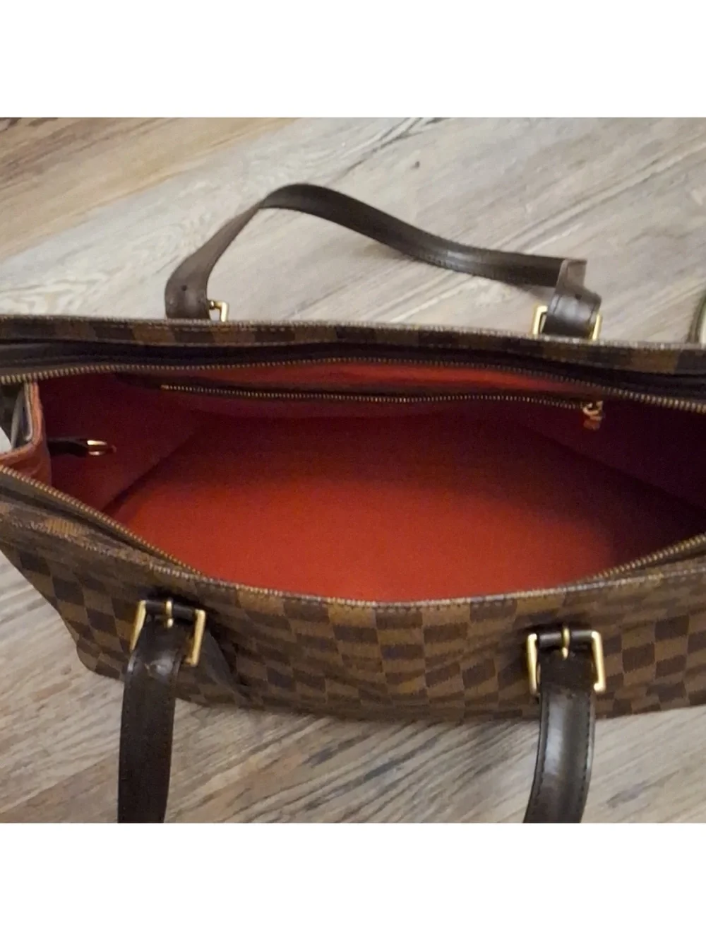 Louis Vuitton Damier Ebene Chelsea Bag